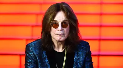 Ozzy Osbourne se luptă cu o „durere insuportabilă”