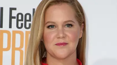 Amy Schumer a fost nevoită să îi schimbe numele fiului ei