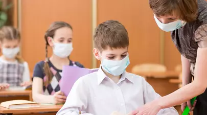 OMS, avertisment cu privire la reînceperea școlilor: „Copiii pot lua COVID-19, iar unii pot muri!”