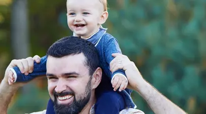Ce frumoasă este soția lui Vlad Miriță! Împreună au un fiu