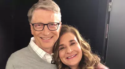 O angajată Microsoft a recunoscut că a întreținut relații intime cu Bill Gates timp de mai mulți ani