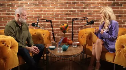 Andreea Bălan, despre relația cu părinții în copilărie: „Trăgeau de mine în direcții paralele”