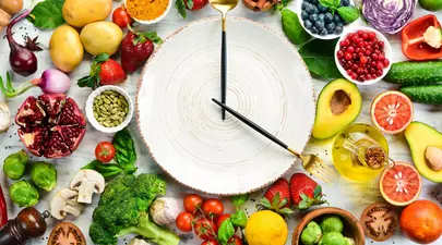 POSTUL INTERMITENT – 5 beneficii de luat în considerare