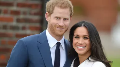 Meghan Markle și Prințul Harry, premiați pentru că au înfruntat „rasismul” din Familia Regală