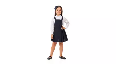 Sarafan tip uniformă pentru fete de la Be You Shop