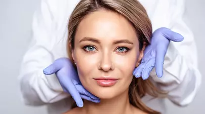 Acid hialuronic, botox sau un tratament facial personalizat? Doi pași rapizi pentru a avea un look fresh în această primăvară