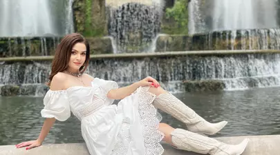 Cine este Raluca Diaconu, nașa de botez a copilului lui Theo Rose și al lui Anghel Damian