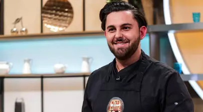 Cine este Janni Alexandridis, câștigătorul “Chefi la cutițe” 2023. A gătit pentru Selena Gomez și Lewis Hamilton