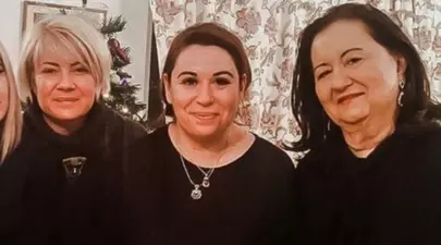 Oana și Catinca Roman s-au reunit la spital, lângă patul Mioarei Roman. Cele două nu își mai vorbeau