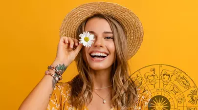 Horoscop 19 noiembrie 2023. Nativii Rac sunt vedetele zilei. Toată lumea se învârte în jurul lor
