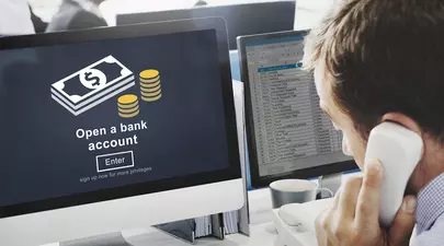 5 avantaje ale deschiderii unui cont bancar online