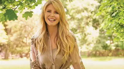 Cum a descoperit supermodelul Christie Brinkley că are cancer de piele în timp ce se machia. „Am avut noroc!”