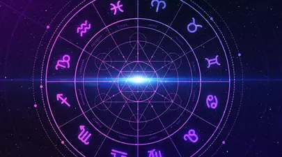 Horoscop iulie 2024. Neptun retrograd în Pești trezește zodiile la realitate. Luna Plină în Capricorn întărește niște decizii