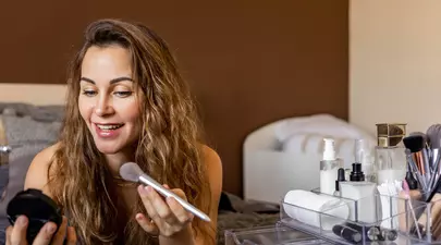 Care este ordinea corectă de aplicare a produselor de machiaj