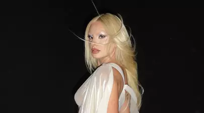 Alexandra Stan a fost înşelată de iubitul milionar. Darcy Troch avea o relaţie în paralel de 8 luni, iar artista scria un album muzical pentru el