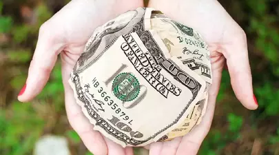 Zodii peste care dă norocul pe plan financiar în decembrie