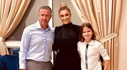 Ce i-a spus Anamaria Prodan fiului ei, Bebeto, după ce s-a pronunțat divorțul de tată lui, Laurențiu Reghecampf: „Trebuie”