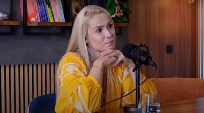 Elena Vîșcu, fosta soție a lui CRBL, declarații în lacrimi despre viața după divorț: „M-am ocupat strict de el”. Are trei joburi și o crește pe fiica lor singură