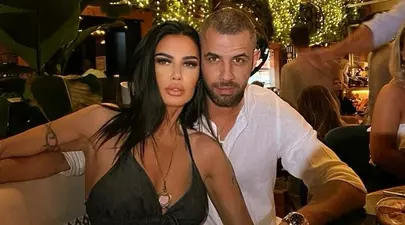 Oana Zăvoranu, mesaj emoționant pentru Alex Ashraf, de ziua lui. Soțul vedetei a împlinit 37 de ani. Ce diferență de vârstă este între ei