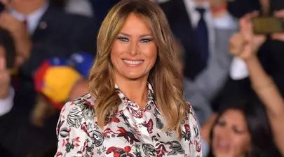 Cât costă o cină cu Melania Trump. Prima Doamnă a Statelor Unite va lua cina la lumina lumânărilor cu fanii