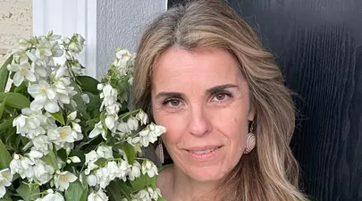 Cristela Georgescu, dezbrăcată în zăpadă. Imaginea cu soția lui Călin Georgescu a devenit virală