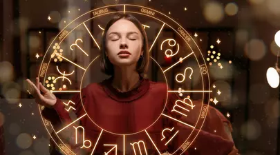 Horoscop 11 decembrie 2024. Zodia care se bucură de protecție divină. Poate începe un nou capitol de viață