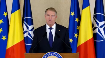 Klaus Iohannis și-ar fi făcut o operație estetică la față: „Arată cu mult mai tânăr!”. Cât costă intervenția chirurgicală