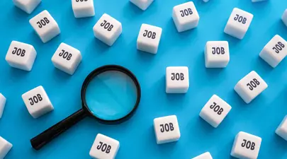 Sondaj eJobs România: Un nou job și o mărire salarială sunt principalele obiective ale angajaților români pentru 2025
