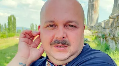 Zarug, greu de recunoscut după ce a slăbit considerabil. Cum arată acum. 'Lumea judecă prea mult după aspectul fizic!'