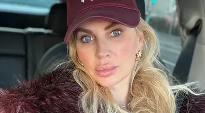 Andreea Bănică, mesaj dur la adresa celor care o critică în online. „Ăștia care comentați, ciocul mic! Multe sunteți penibile, urâte la trup și suflet!” Artista a răbufnit