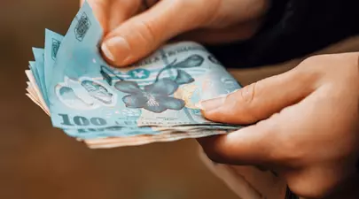 Când intră banii pentru alocațiile copiilor în februarie 2025. S-a modificat data oficială