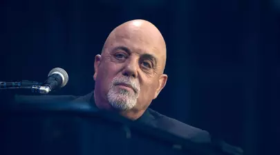 Billy Joel a căzut pe scenă, în timpul unui concert: „Părea slăbit și șchiopăta”