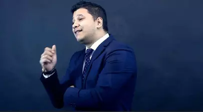 Manelistul Cocoș de la Călărași trebuie să plătească daune de 4.000 de euro, după ce nu s-a prezentat la un eveniment unde trebuia să cânte