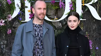 Lily Collins, intens criticată după ce a dezvăluit că a devenit mamă cu ajutorul unui surogat. Reacția acidă a soțului actriței, Charlie McDowell 