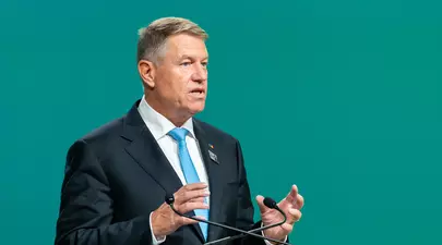 Primele reacții după ce președintele Klaus Iohannis și-a anunțat demisia. Elena Lasconi: „Vine mult prea târziu ca să mai poată fi socotită de onoare” / Crin Antonescu: „Decizia a fost una înțeleaptă”