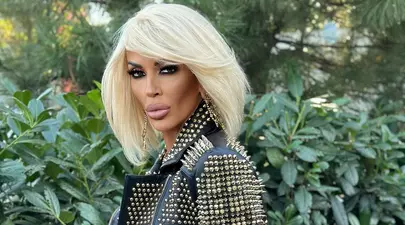 Raluca Bădulescu, la medicul estetician înainte de Asia Express. 'Dacă eu alerg, vreți să îmi fâlfâie vreo falcă pe model câine Shar Pei?'