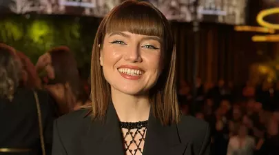 Cine ar fi bărbatul care a cucerit-o pe Alexandra Ungureanu. Artista ar avea o relație cu un cunoscut chef