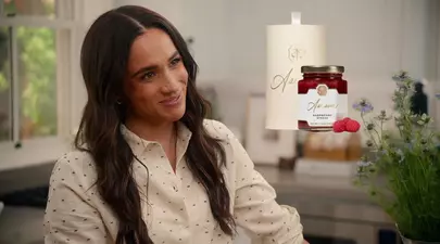 Prețul exorbitant cu care își vinde Meghan Markle produsele din brandul „As Ever”: „Pentru a vă aminti acest moment esențial cu mine”
