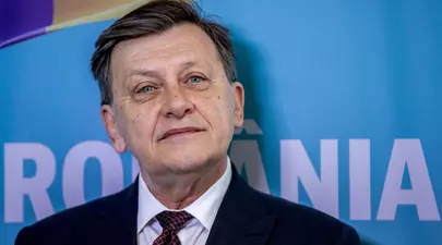 Sondaj ARA: Crin Antonescu, favorit în turul doi al alegerilor prezidențiale. Candidatul PSD-PNL-UDMR, foarte aproape de George Simion