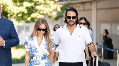 Sydney Sweeney și logodnicul ei, Jonathan Davino, s-au despărțit după 7 ani de relație. Actrița, surprinsă recent în compania altui bărbat