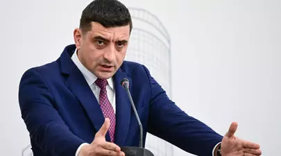 George Simion, derapaj în Parlamentul European, în fața unei jurnaliste Știrile ProTV: „Aveți un candidat pe care îl susțineți, e autist, săracul”