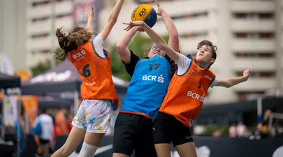BCR Sport Arena Streetball a transformat parcarea Iulius Mall Iași într-o oază a sportului urban