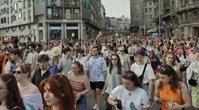 30.000 de persoane la Marșul Bucharest PRIDE 2025. Un semnal puternic pentru egalitate și democrație 
