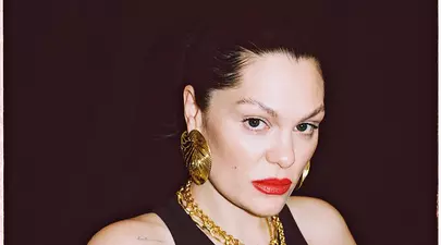 Jessie J, diagnosticată cu cancer la sân în stadiu incipient: „Am nevoie să procesez și să vorbesc despre asta”