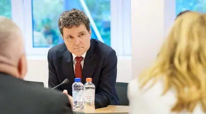 Nicușor Dan, despre măsurile de austeritate ale Guvernului Bolojan: „Ca la o boală. Iei o pastilă, nu îți place, dar te însănătoșești”