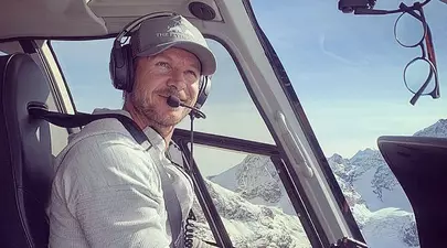 Când ar fi murit, de fapt, Felix Baumgartner. A fost resuscitat minute în șir