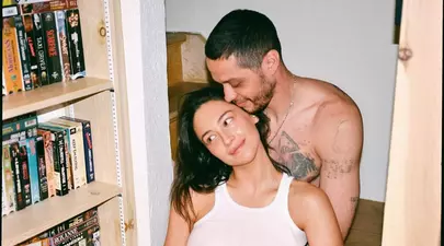 Pete Davidson va fi tată. Comediantul așteaptă primul său copil cu iubita lui, Elsie Hewitt