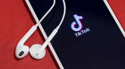 Un bărbat și-a ucis fiica adolescentă pentru că a refuzat să-și șteargă contul de TikTok