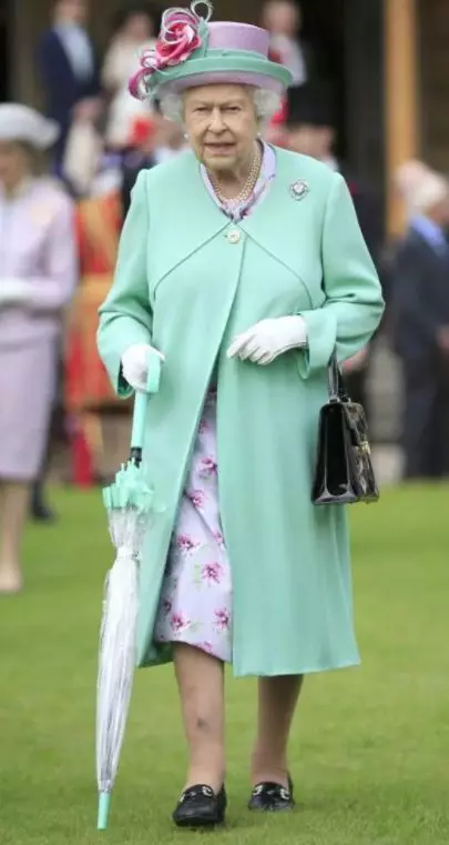 regina-elisabeta-talent-ascuns-6