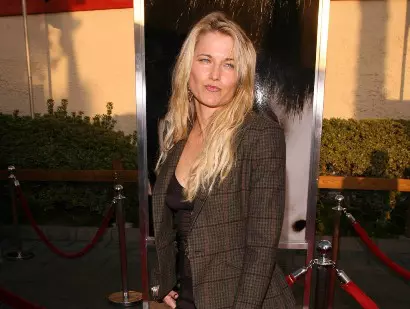 lucy lawless 225